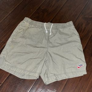 Light Olive Green Nike Men’s Shorts Medium